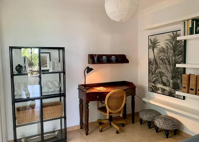 La Casa Nostra - Family Oriented House In Quiet Area Bajamar (La Laguna)