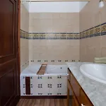 La Casa Nostra - Family Oriented House In Quiet Area Tatil Evi