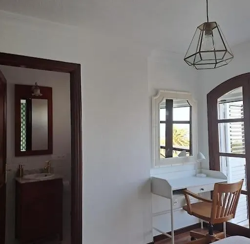 La Casa Nostra - Family Oriented House In Quiet Area باجامار