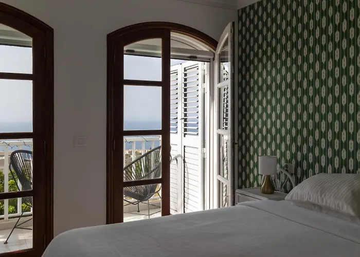 La Casa Nostra - Family Oriented House In Quiet Area *