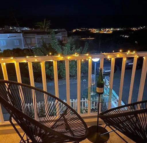 La Casa Nostra - Family Oriented House In Quiet Area